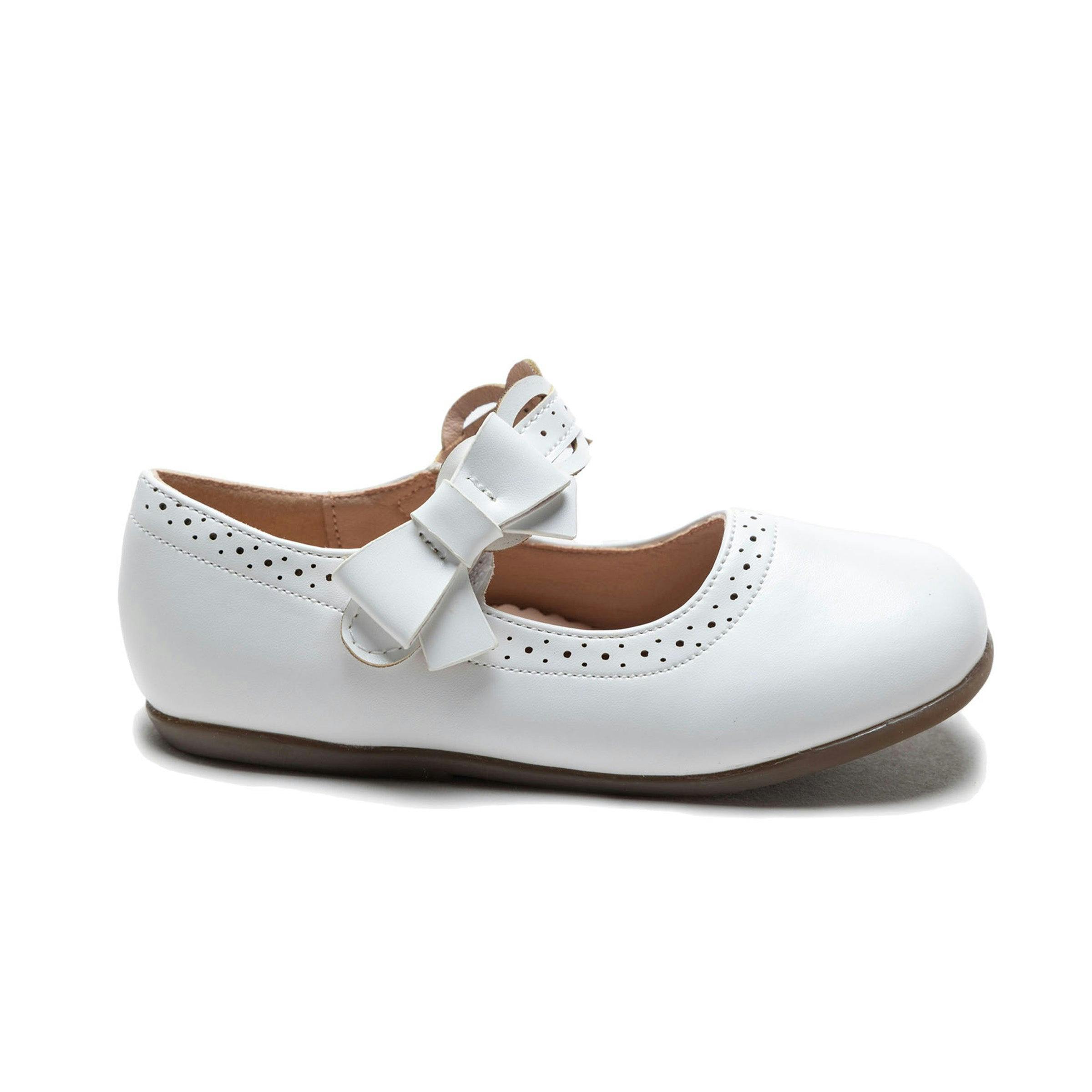 White Ribbon Banded Flats