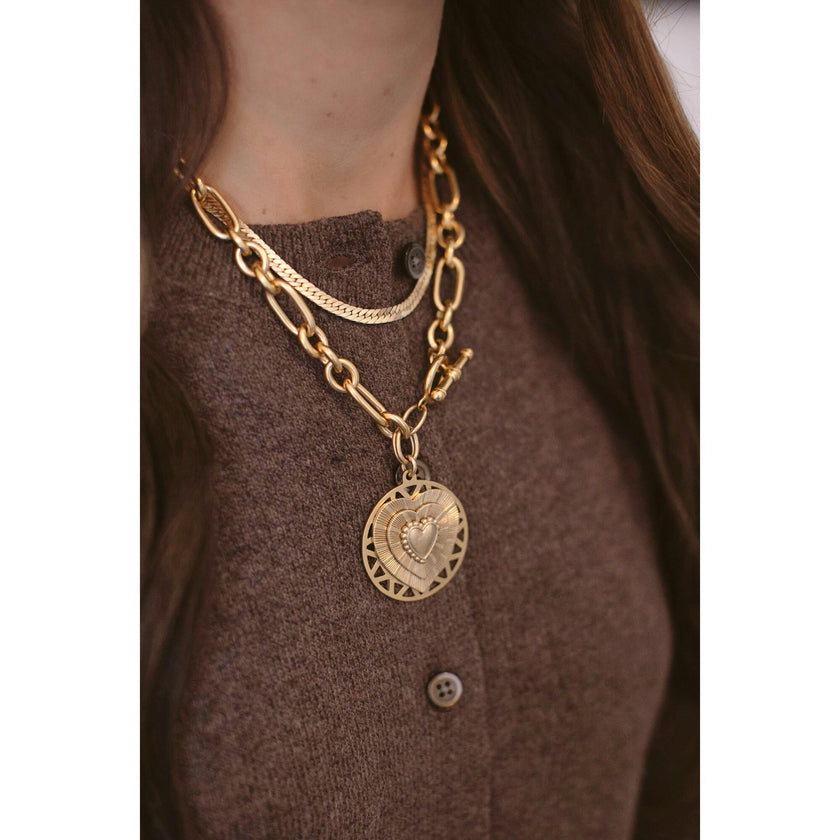Amora Necklace