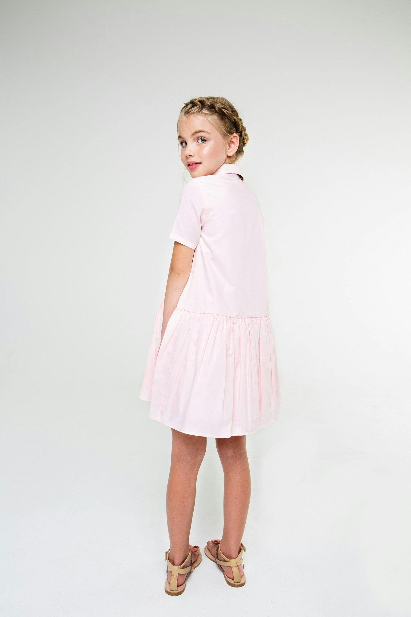 Isabella (light blue)
