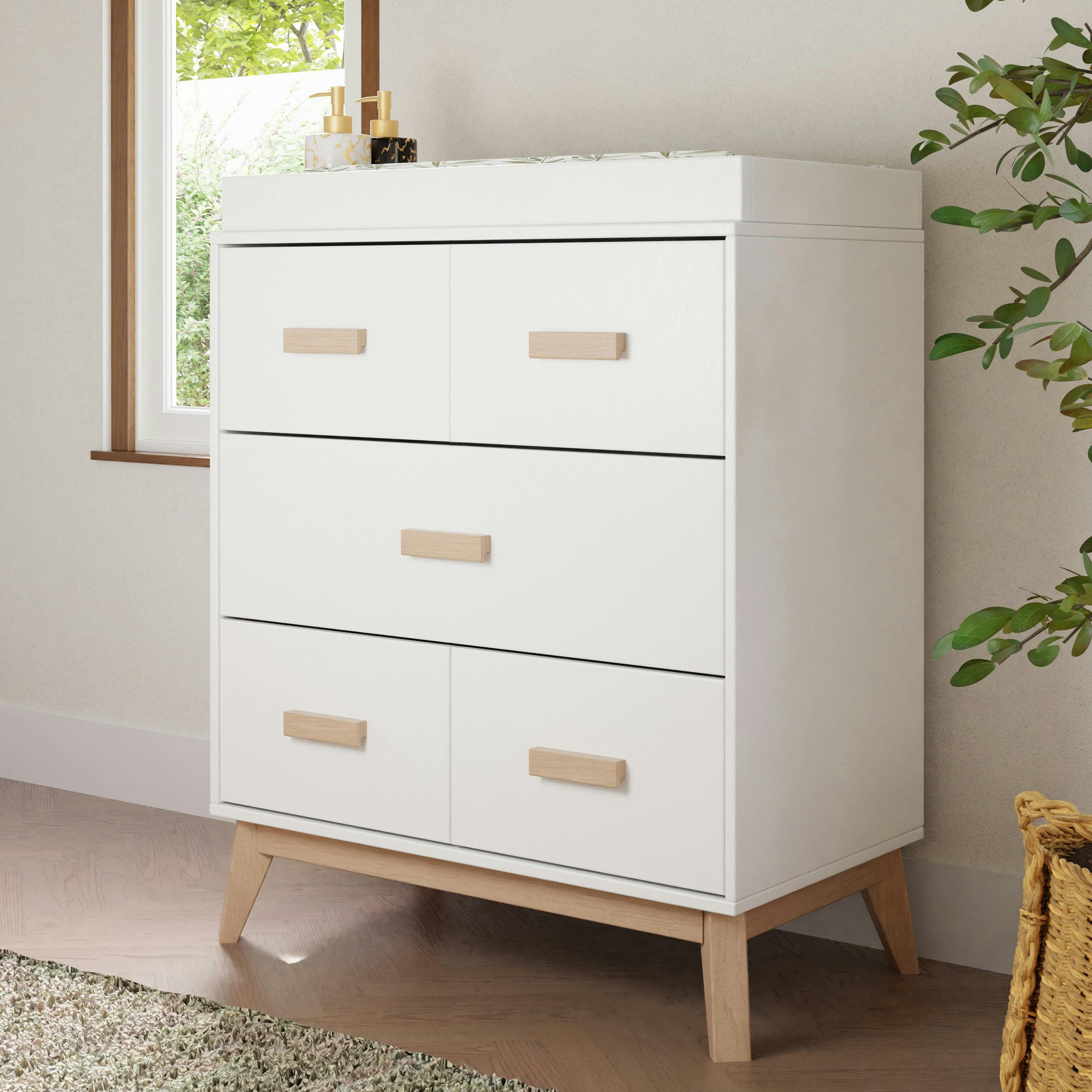 Scoot 3-Drawer Compact Changer Dresser with Removable Changing Tray (34
