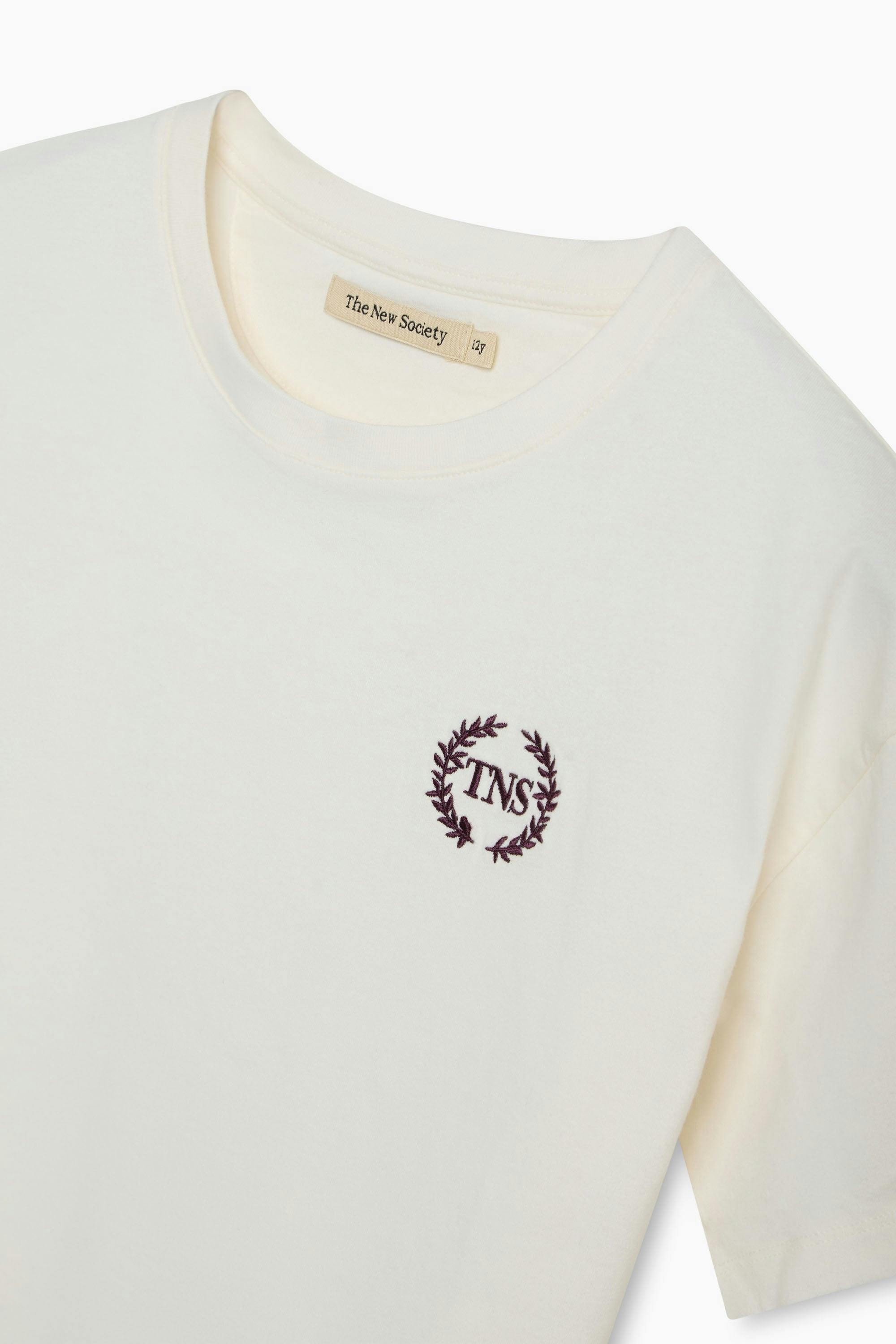 Mochi Teen T-Shirt Winetasting Embroidery