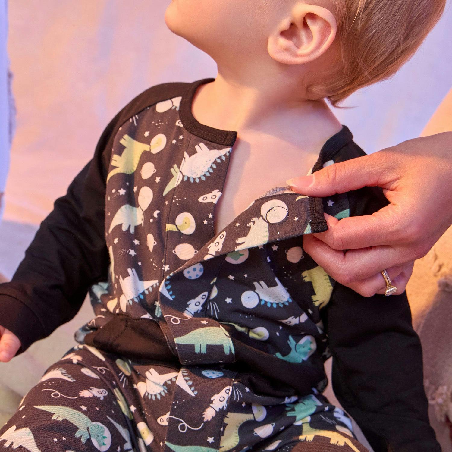 Magnetic Romper