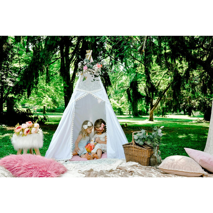 Evelyn Play Tent