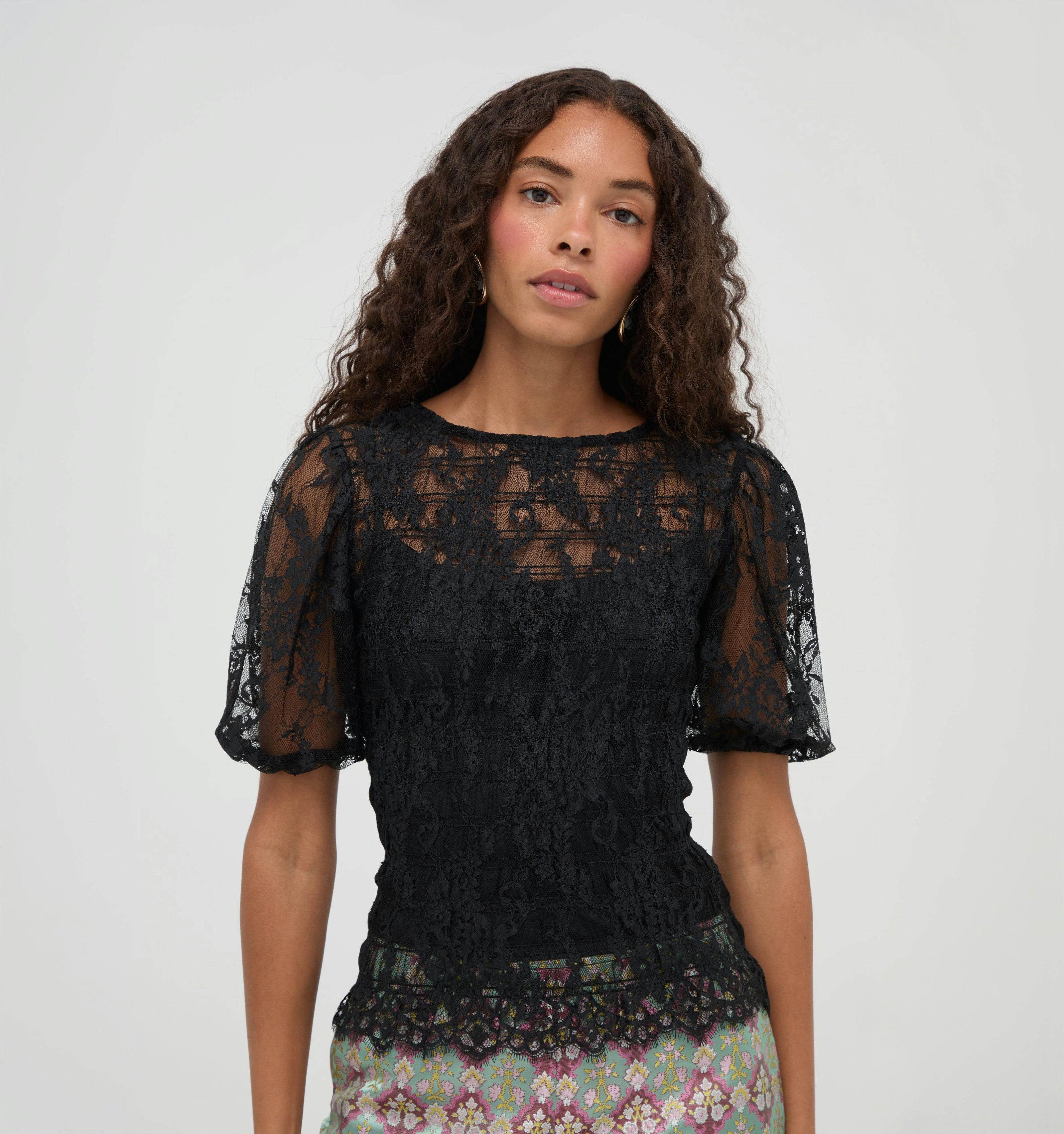 The Dalia Nap Top -  Black