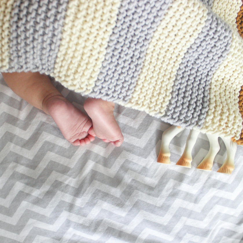 Sophie's Sleepy Baby Blanket Knitting Kit Stich & Story