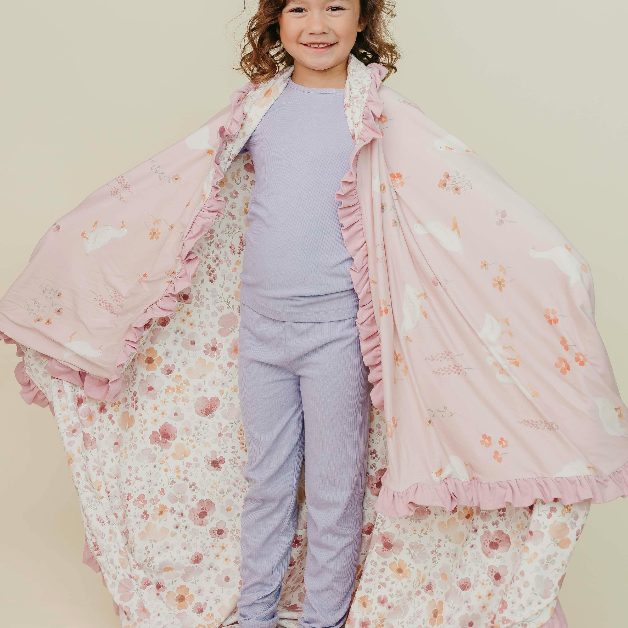 Ruffled Jumbo Quilt - Gigi