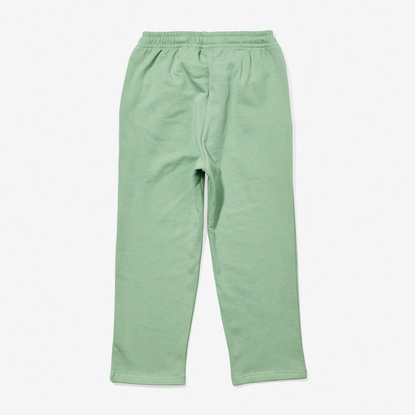 Chris Jogger, Basil