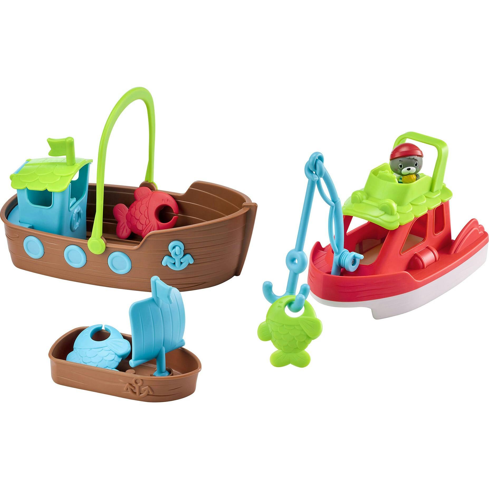Timber Tots: The Nesting Boats