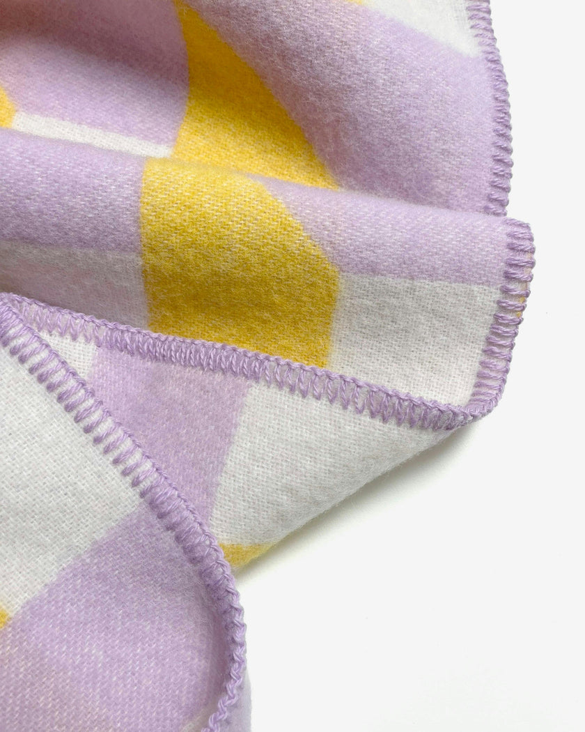 Blanket CUBICS Lilac / Sun Print 4.25 x 6.5ft