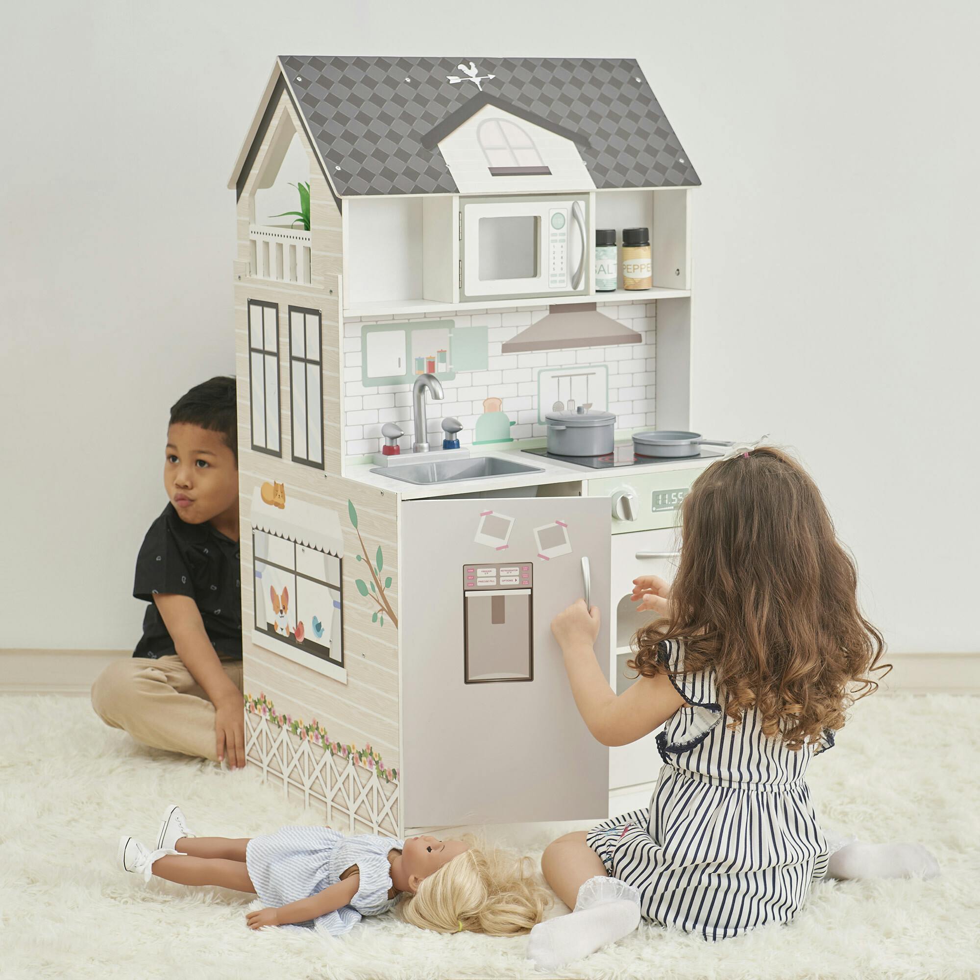 Wonderland Ariel 2-In-1 Dollhouse/Play Kitchen Playset