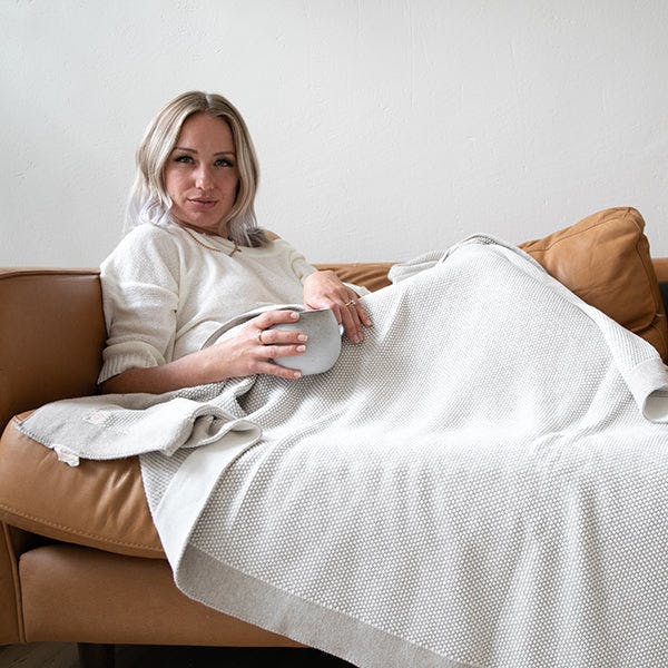 Eka Stipple Throw Blanket