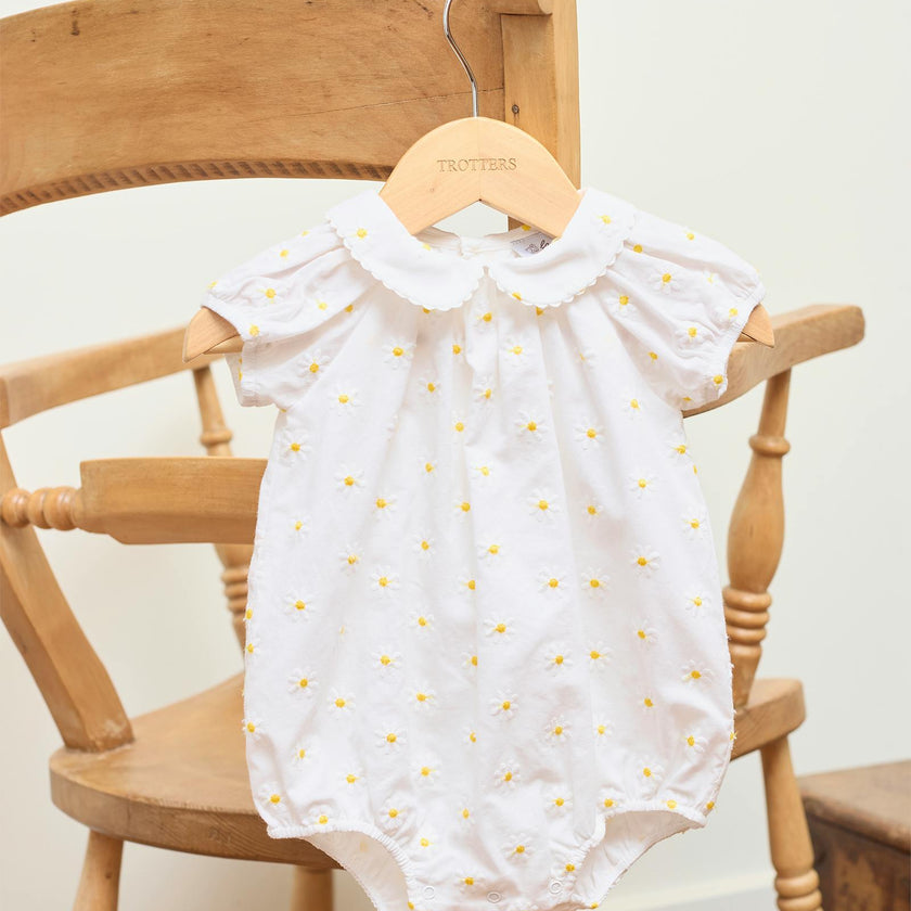 Baby Daisy Bubble