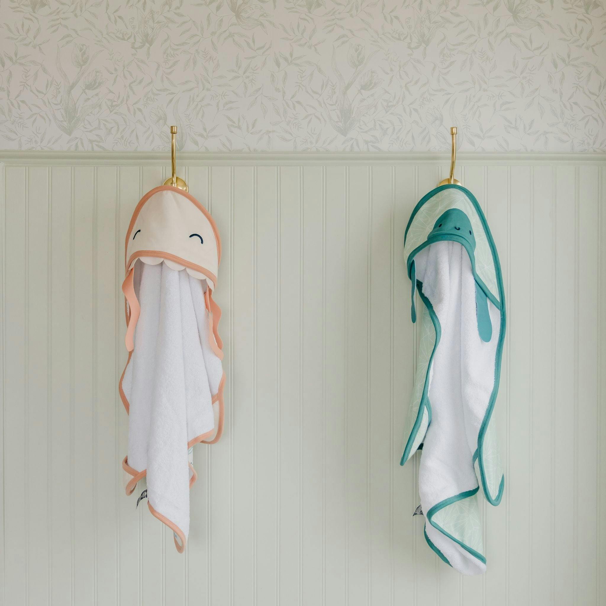 Character Hooded Towel - Cora
