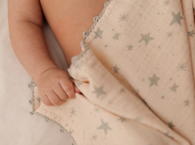 Crochet Trim Swaddle