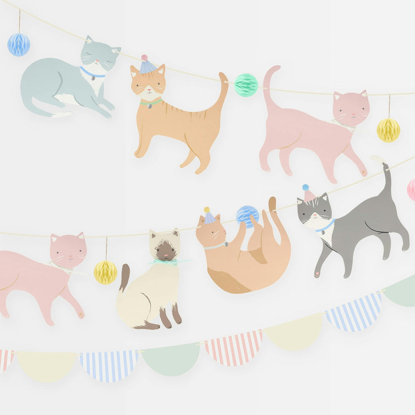 Cute Kittens Garland Set