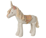 Unicorn, Medium