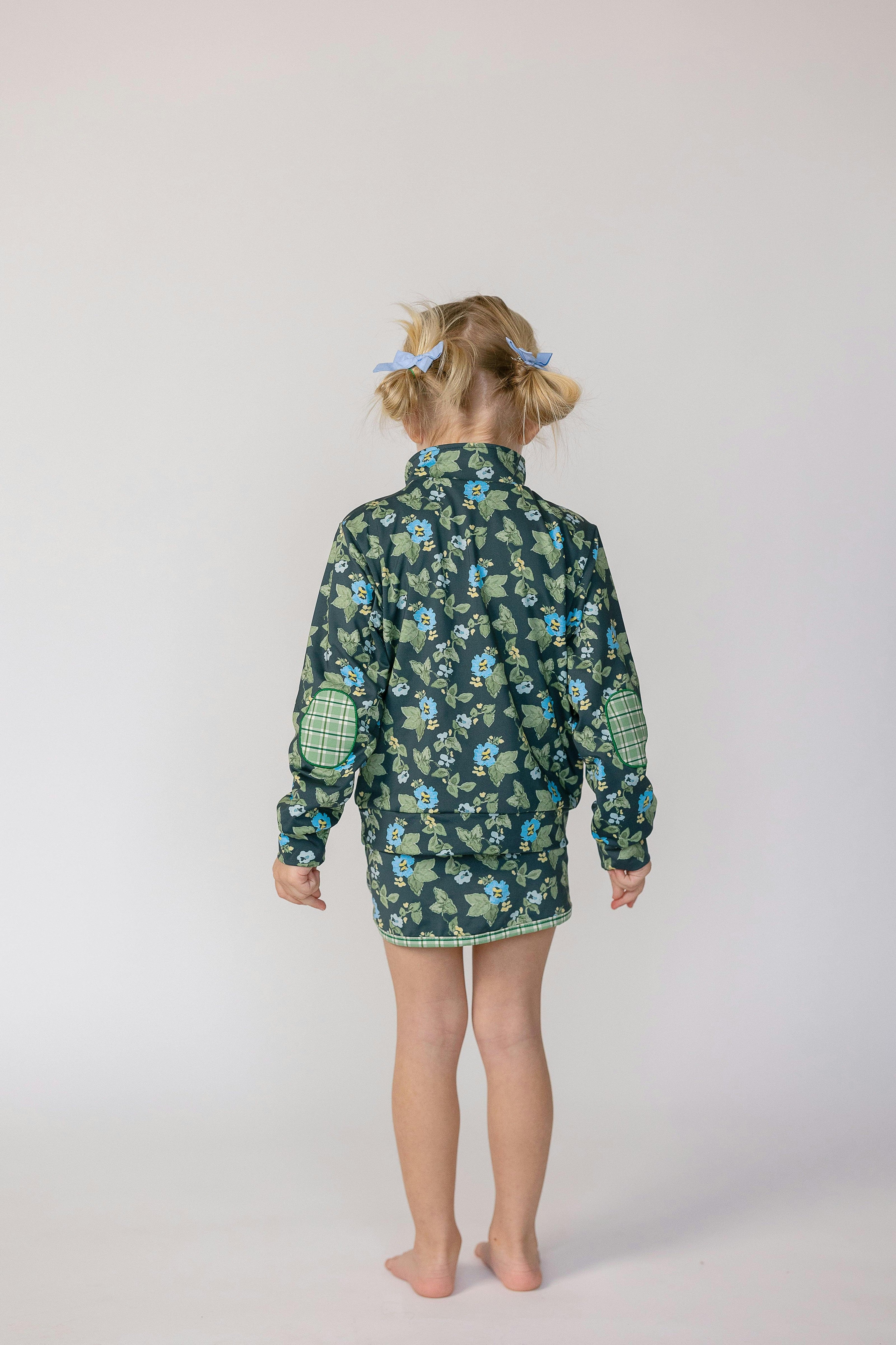 Kitt Set in Spring Mustard Flower In Navy/ Apple Check