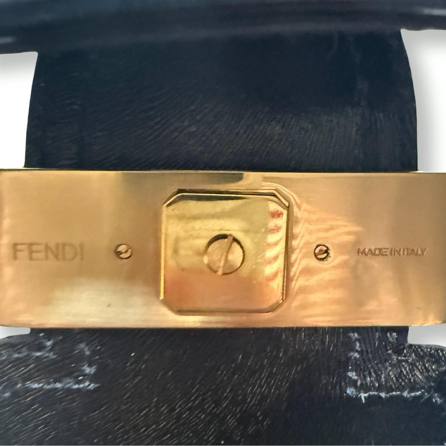 *Preloved* Fendi Vintage Shadow Shoulder