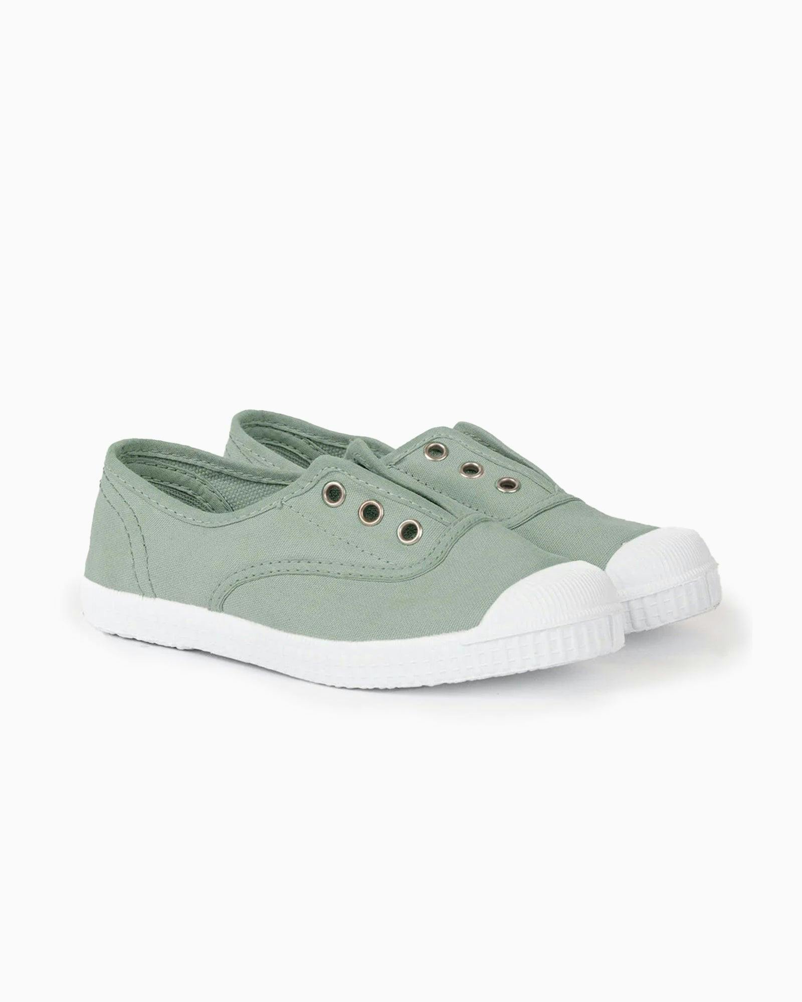Hampton Canvas Plum Plimsolls in Olive
