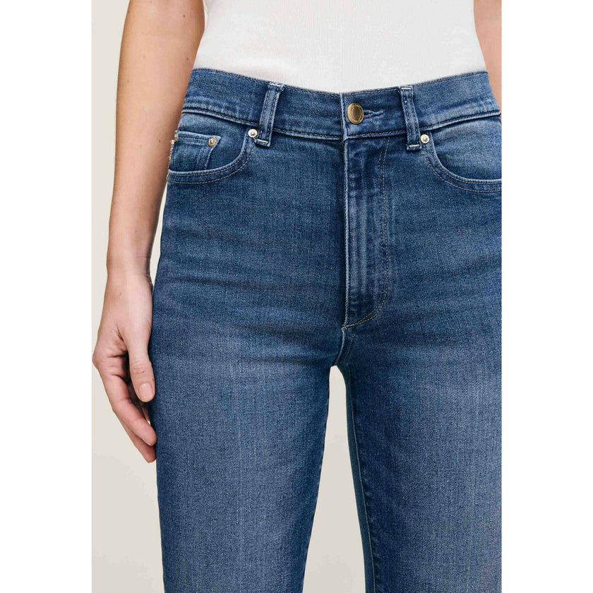 Halle Straight High Rise Instasculpt™ 29" Jeans Oceanside
