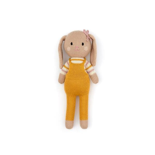 Pia the bunny 11.5
