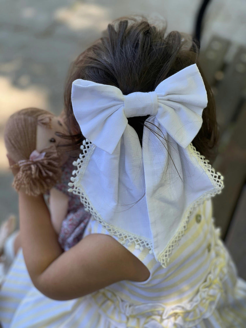 White Jaylin Hair Bow