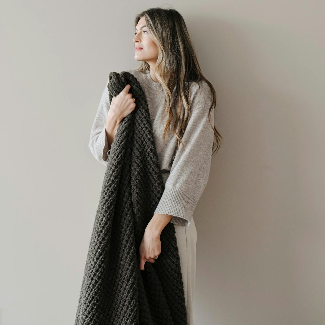 WAFFLE KNIT THROW BLANKETS