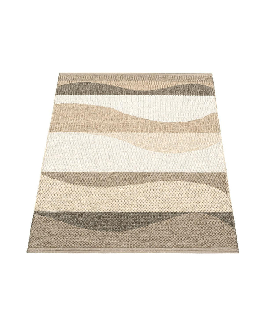 Rug URVI