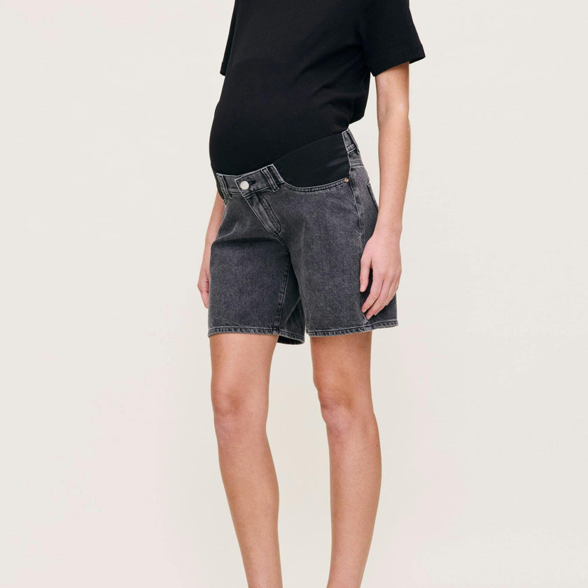 Taylor Jean Short Maternity Relaxed 7" | Nightshade