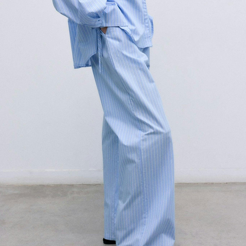 Aura Woman Pant Vista Blue Stripes