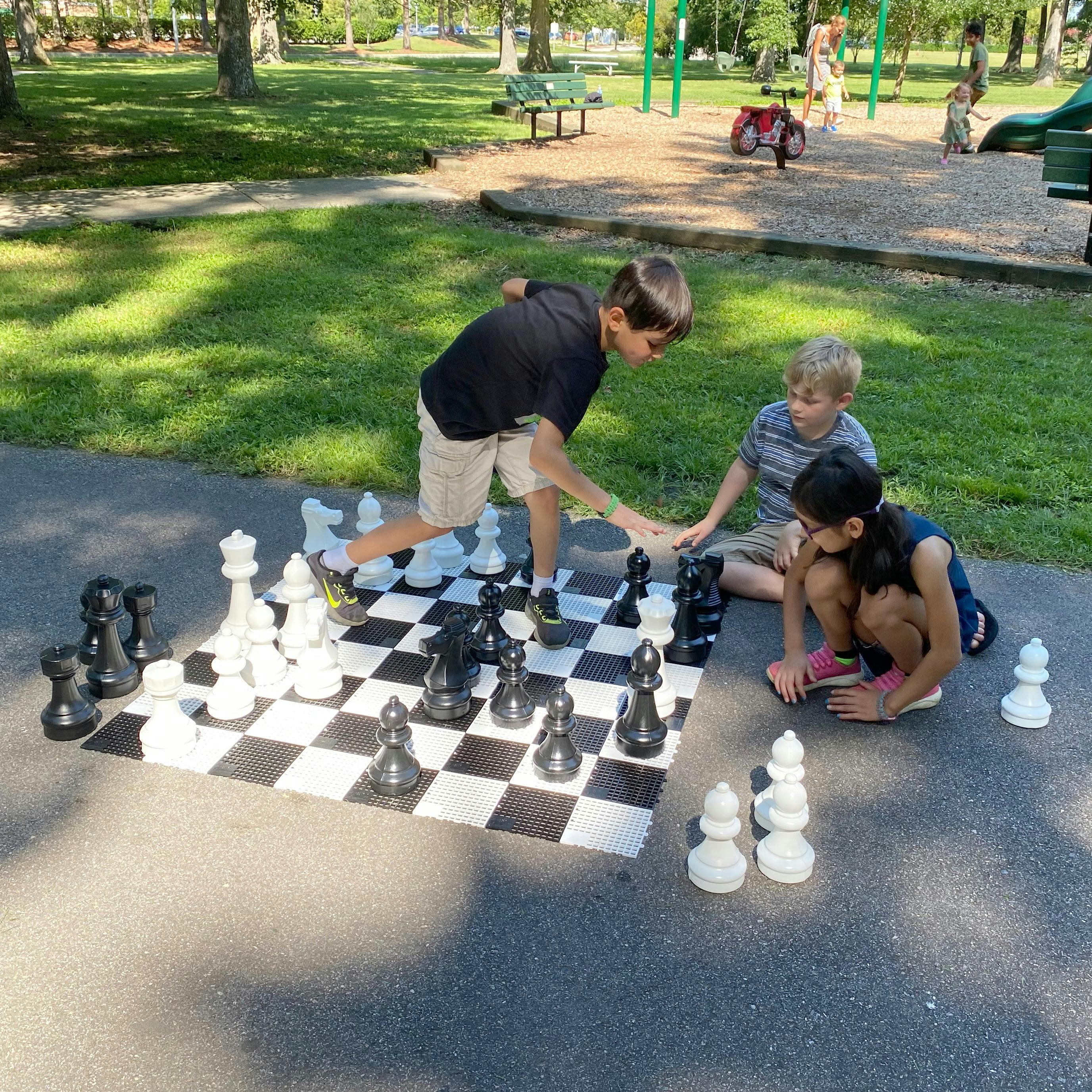Small Chess Pieces