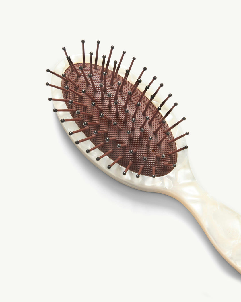 Travel Detangling Hair Brush in White Shell