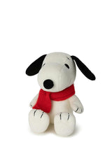 Snoopy With Scarf - 7"