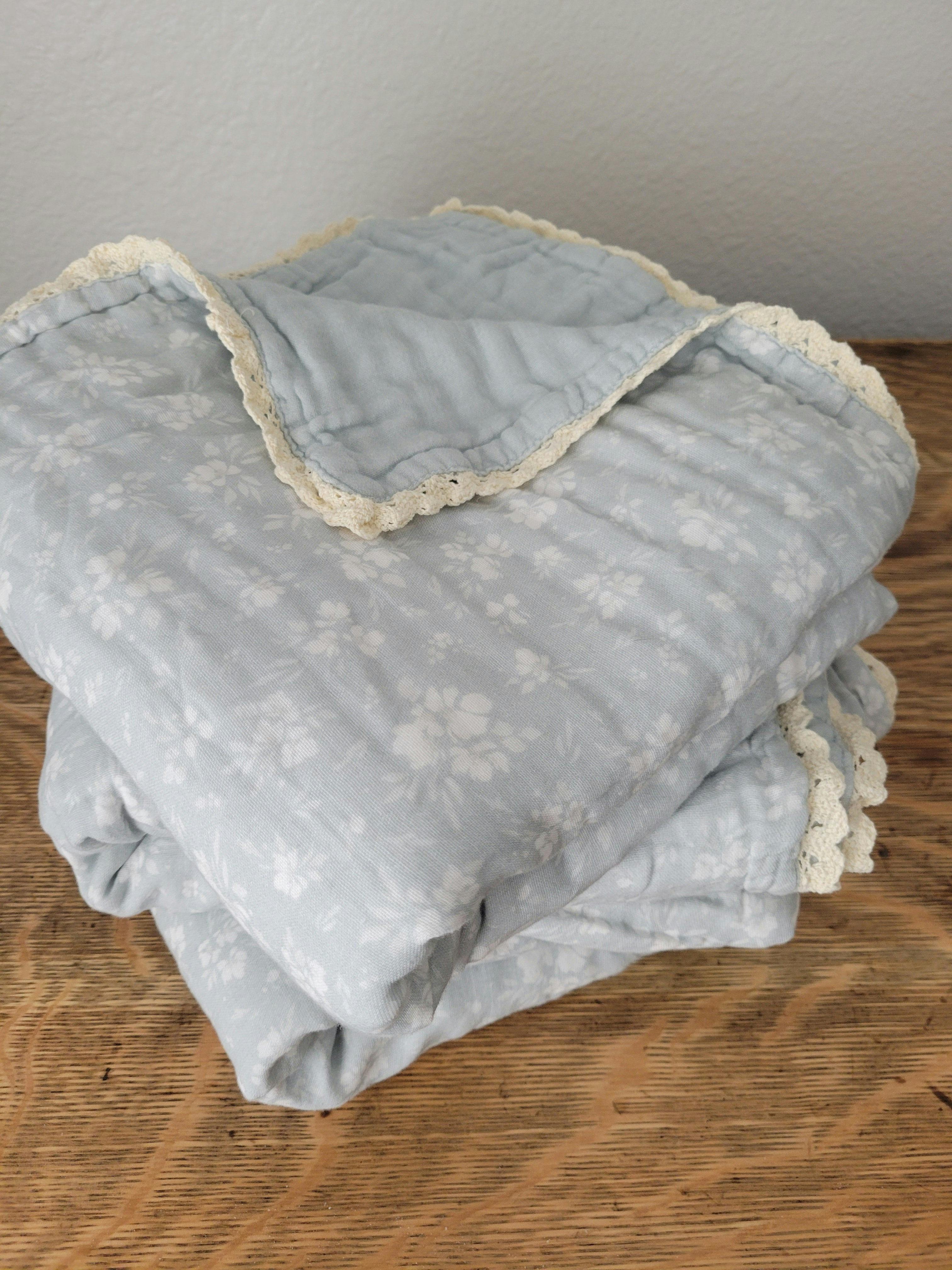 Daphne Icy Blue Floral QUILTED 6 Layer Gauze Blanket