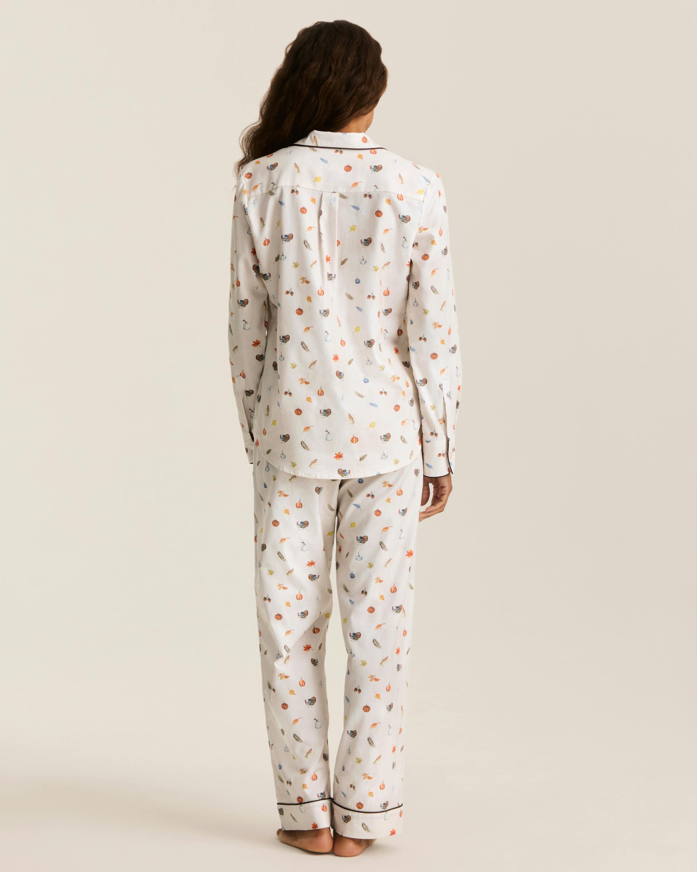Women's Twill Pajama Set in Thanksgiving Traditions