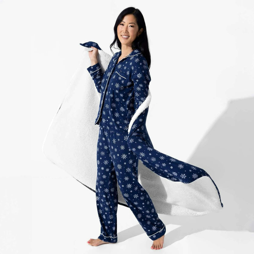 Snowflake Bamboo Women's Pajama Set
