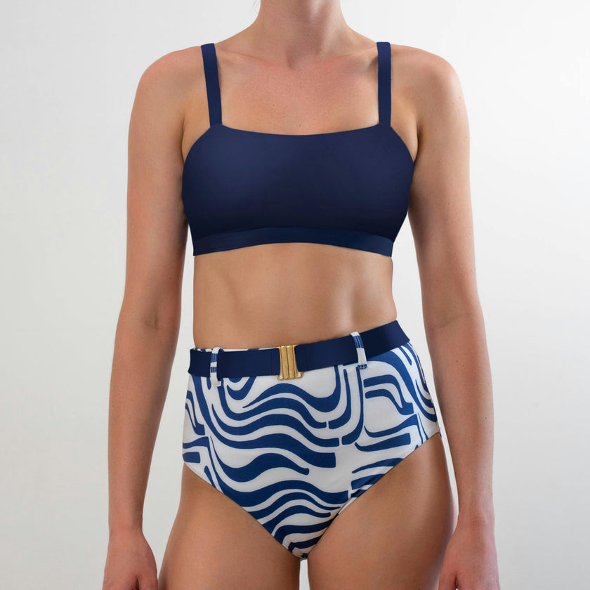 Lucia Belted Hipster in Revel In Retro