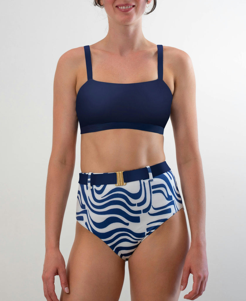 Lucia Belted Hipster in Revel In Retro