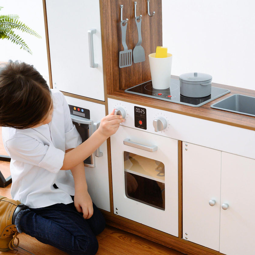 Little Chef Palm Springs Classic Kids Play Kitchen With Accessories