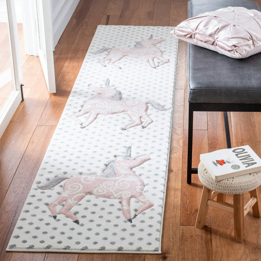Carousel Kids Olivia Rug, Pink