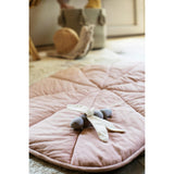 Play Mat Water Lily Vintage Nude