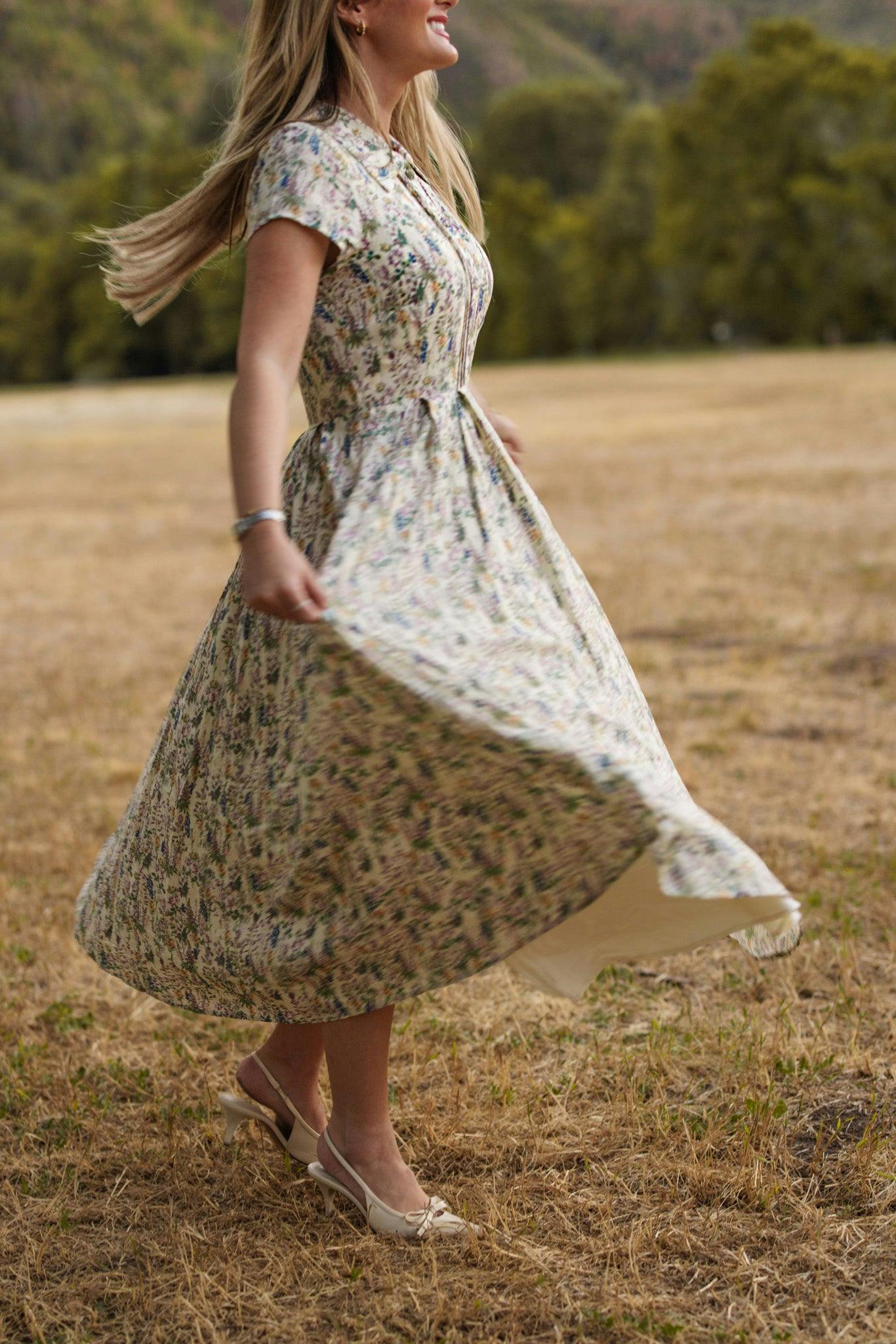 Amber Dress in Autumn Bouquet