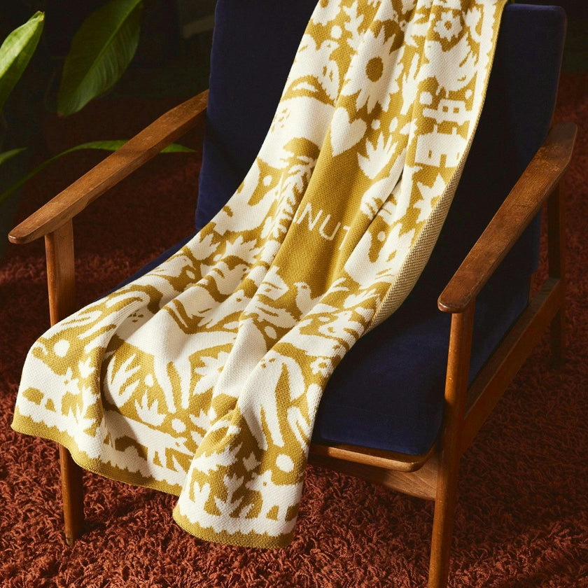 Little Peanut Knit Midi Blanket
