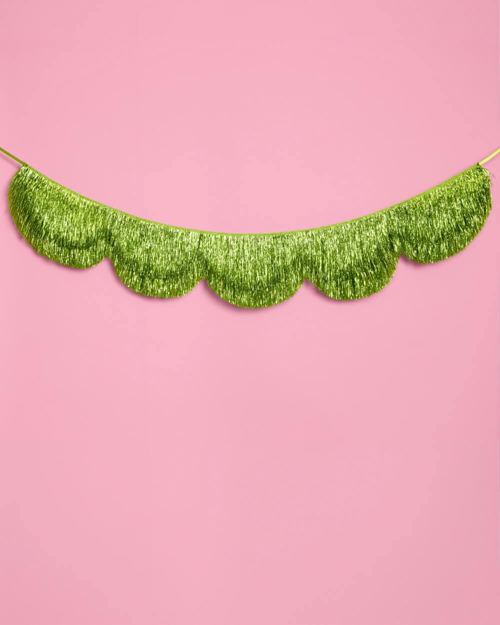 Limelight Scallop Fringe - scalloped banner