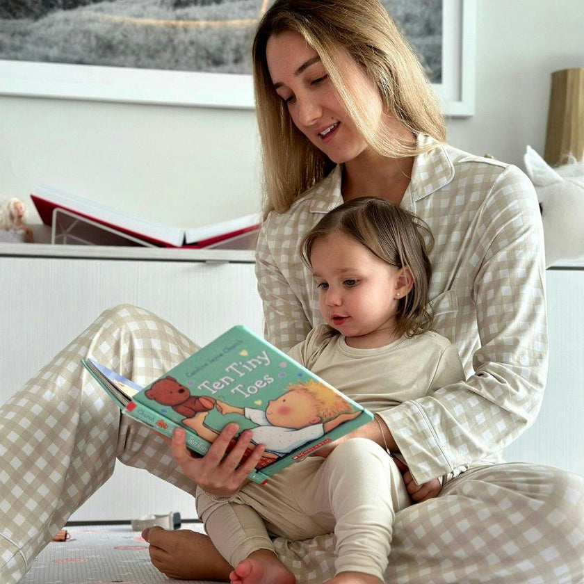 Women's Gingham Long Sleeve Piped Pajama Set