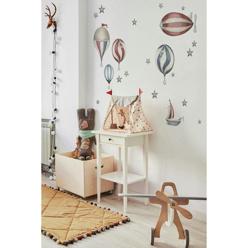 Sky Is The Limit Balloon Wall Decal Set