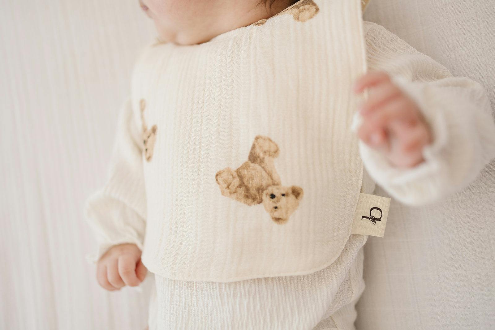 Signature Cotton Print Bib