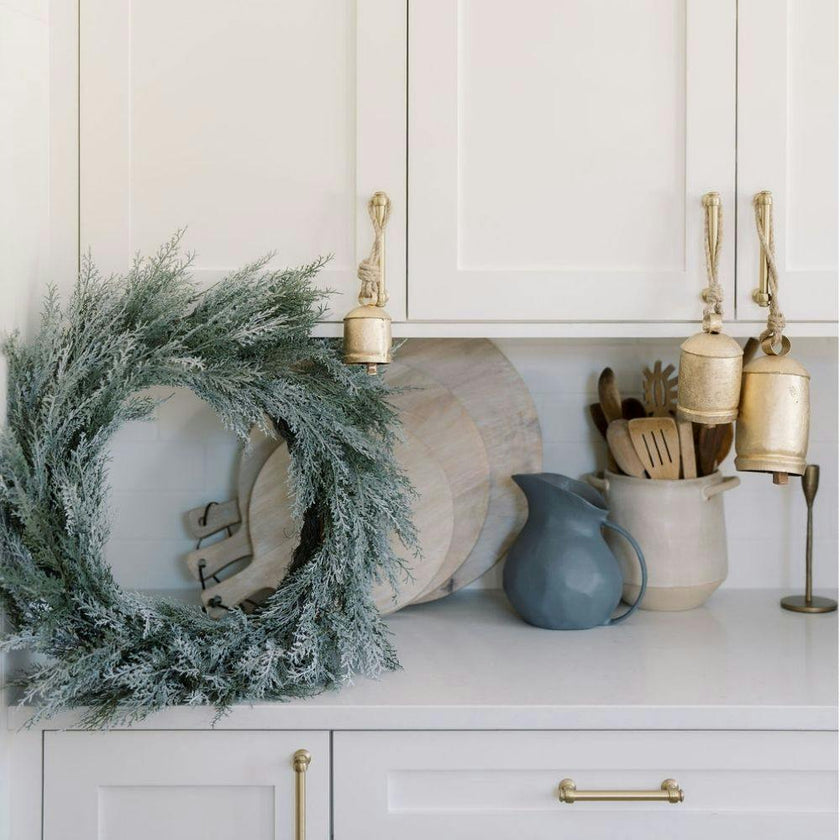 30" Flocked Cedar Wreath