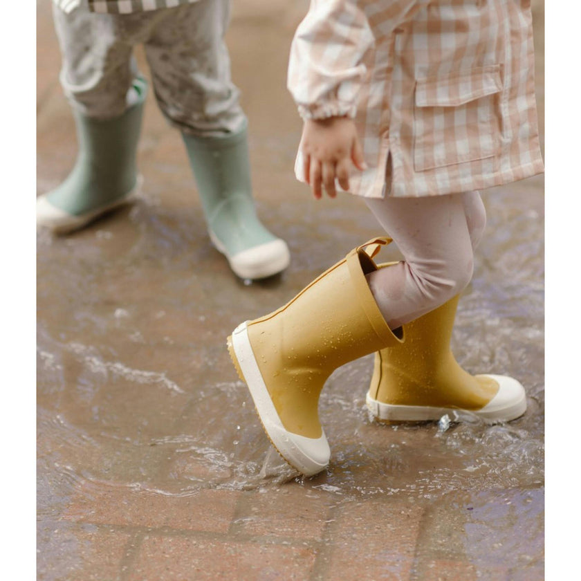 Explorer Contrast Tow Rain Boot, Yellow