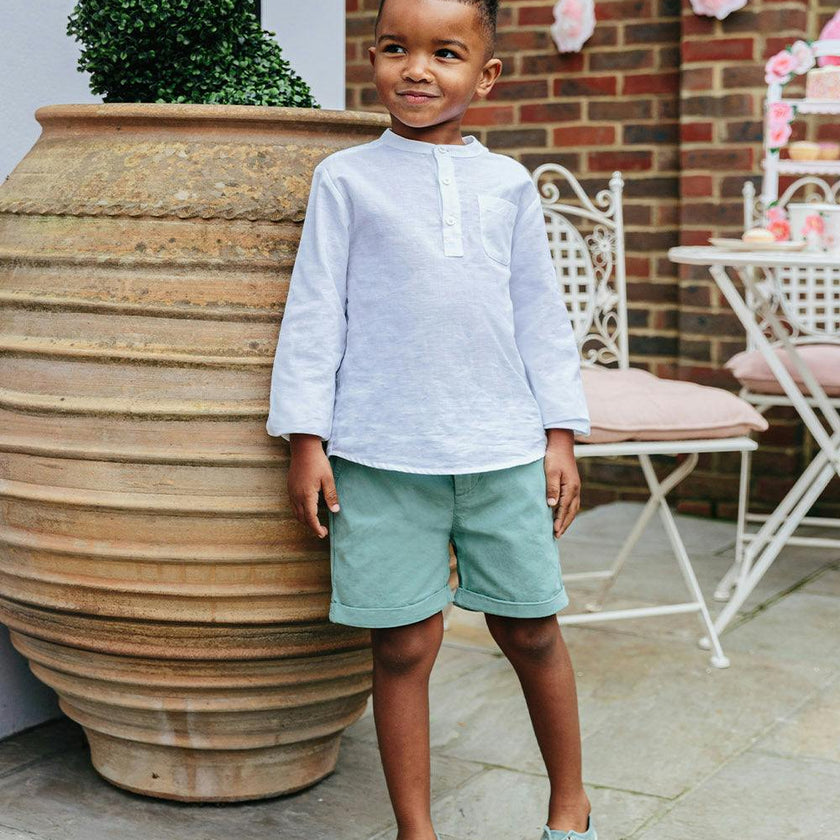 Charlie Chino Shorts in Sage
